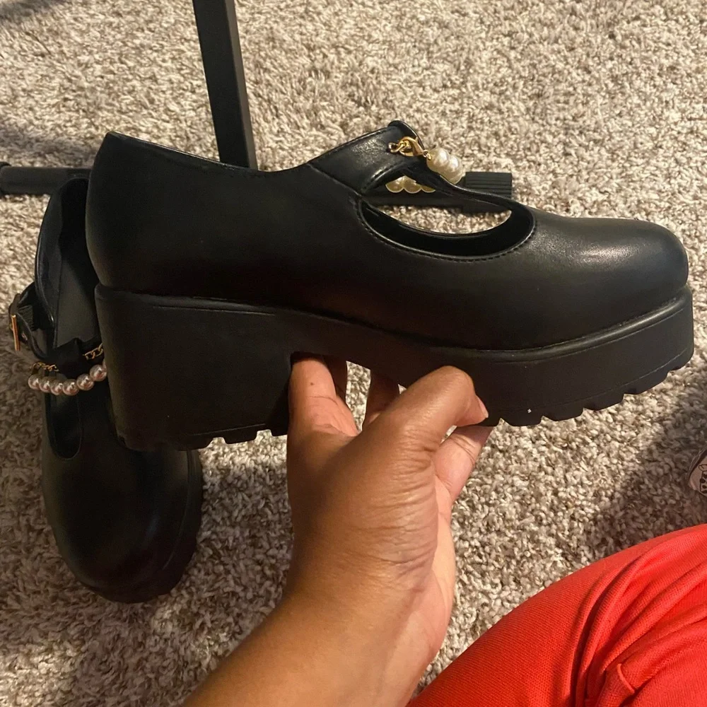 Mary Janes - Picture 5 of 6